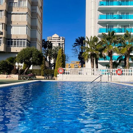 Apartamento Torre Domo Бенидорм Екстериор снимка
