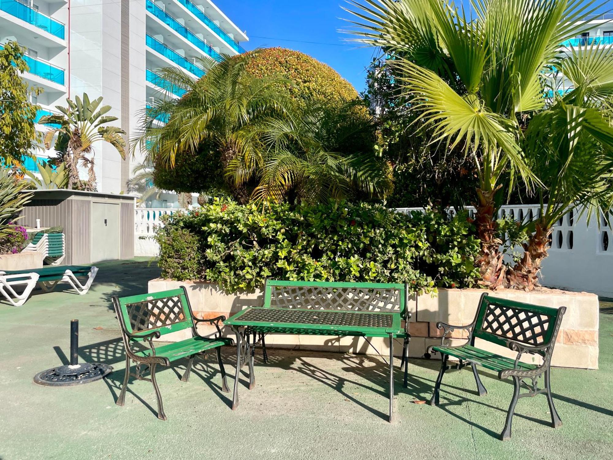 Apartamento Torre Domo Бенидорм Екстериор снимка