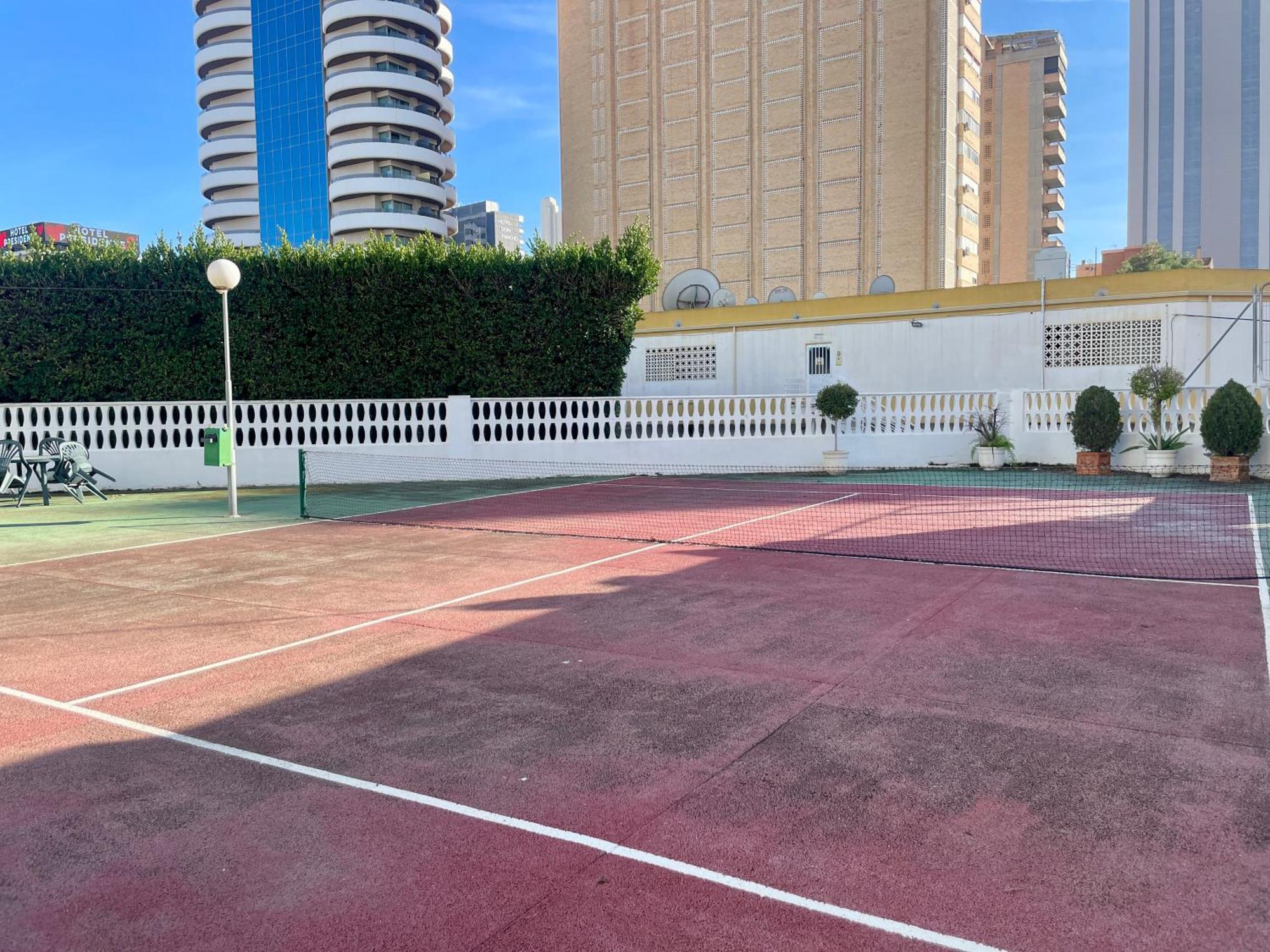 Apartamento Torre Domo Бенидорм Екстериор снимка